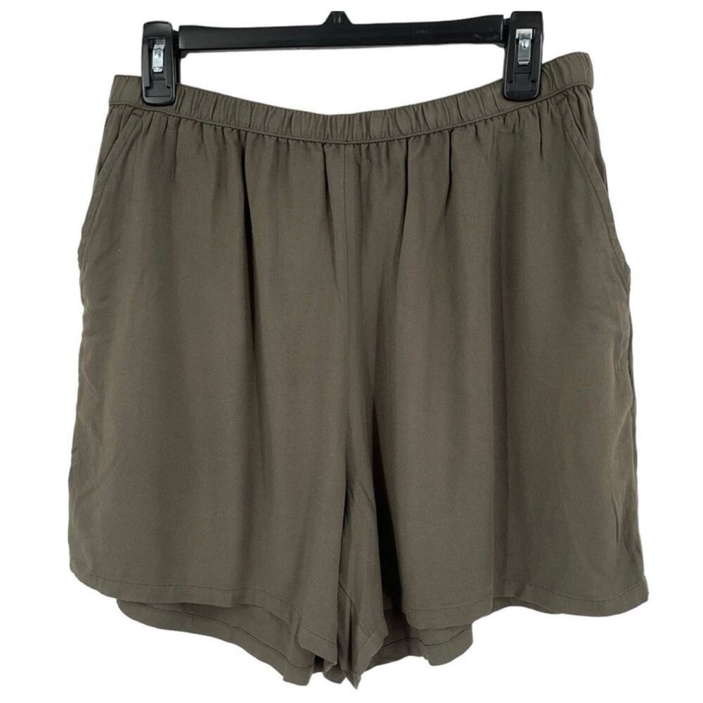 Melrose and Market Khaki Shorts